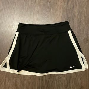 Nike tennis skirt